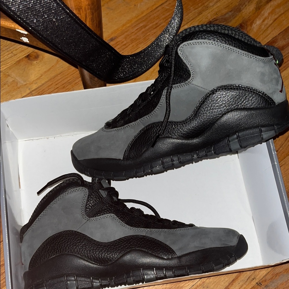 Jordan 10 Shadow DEADSTOCK “.                                  Size 11